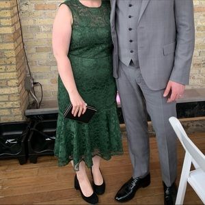 Gal Meets Glam Green Lace Dress